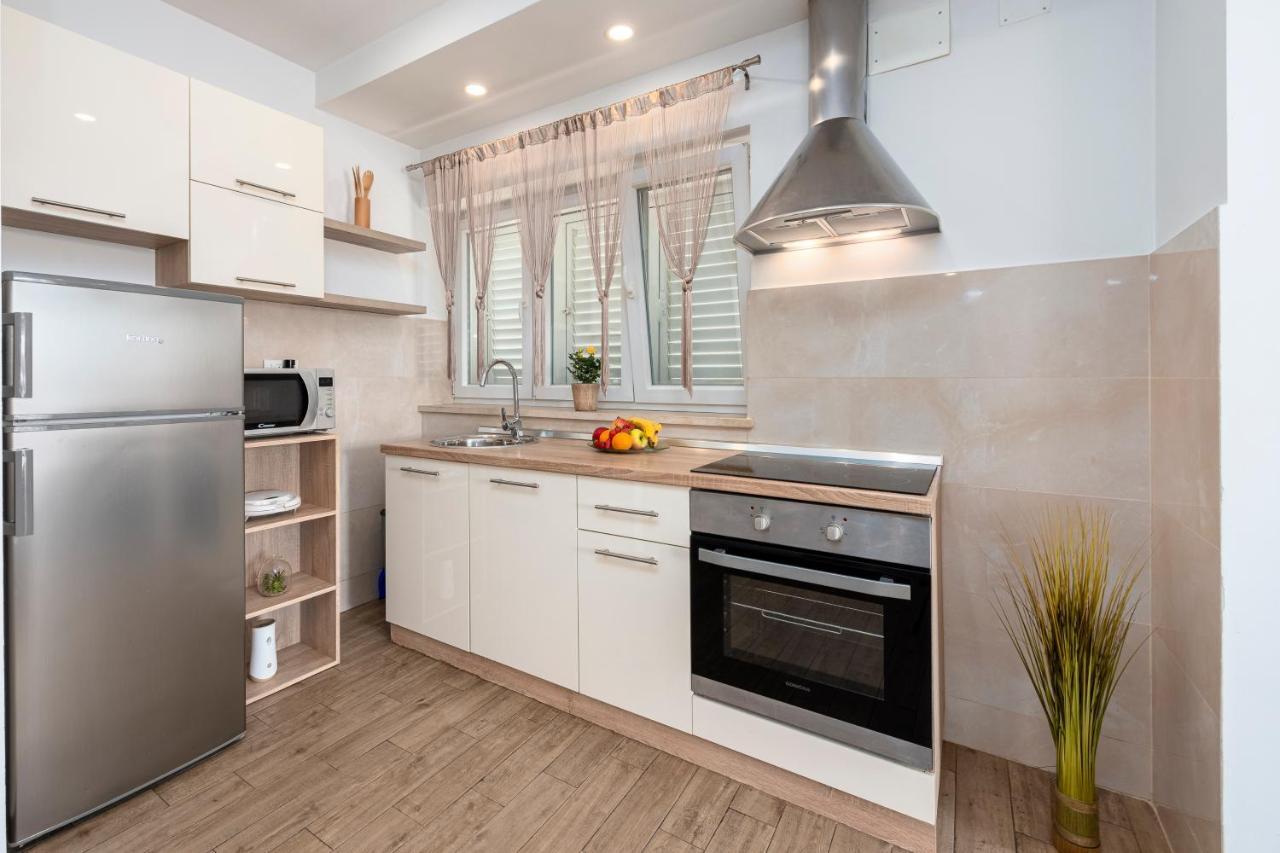 Charming Apartment Ines ดูบรอฟนิก ภายนอก รูปภาพ